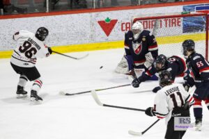 Finale LHJAAAQ : le Collège français en retard