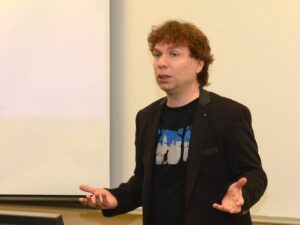 Ouvrage sur l’extrême droite au Québec : gare à une normalisation du discours