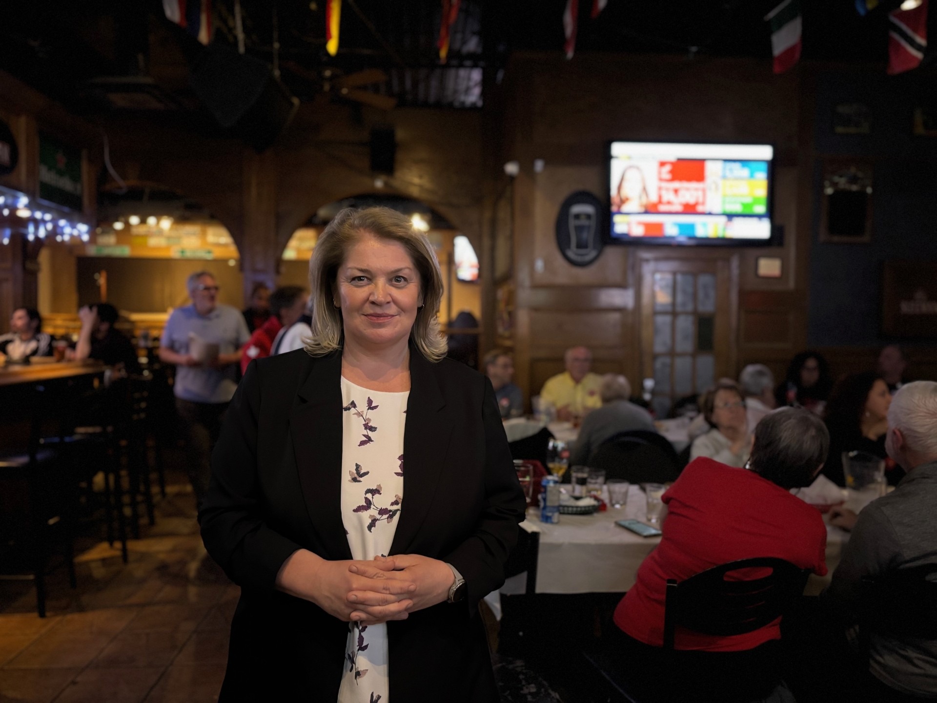 Longueuil—Charles-Le Moyne : Sherry Romanado élue pour la 4e fois