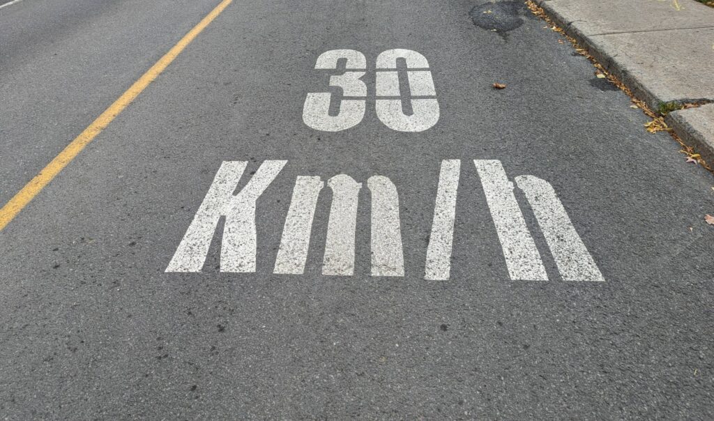 Longueuil : limite de vitesse à 30 km/h dans les rues locales