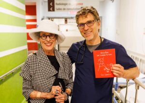 Une patiente dédie une BD au médecin qui l’a soignée