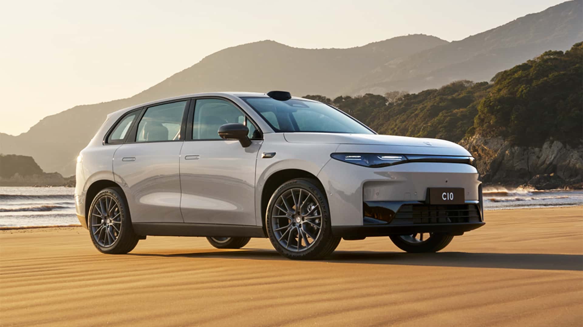 Stellantis se lance dans la vente de VÉ chinois en Europe