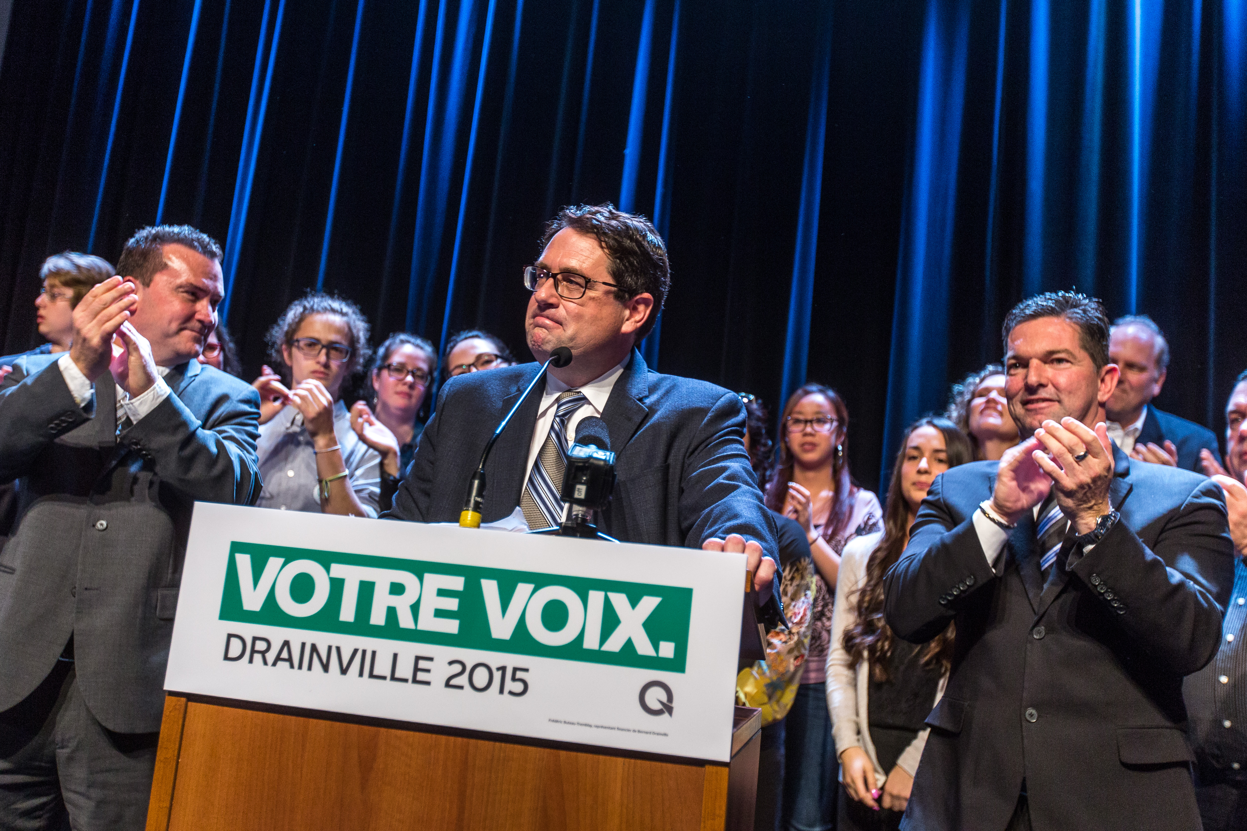 Bernard Drainville se retire de la course à la chefferie du PQ