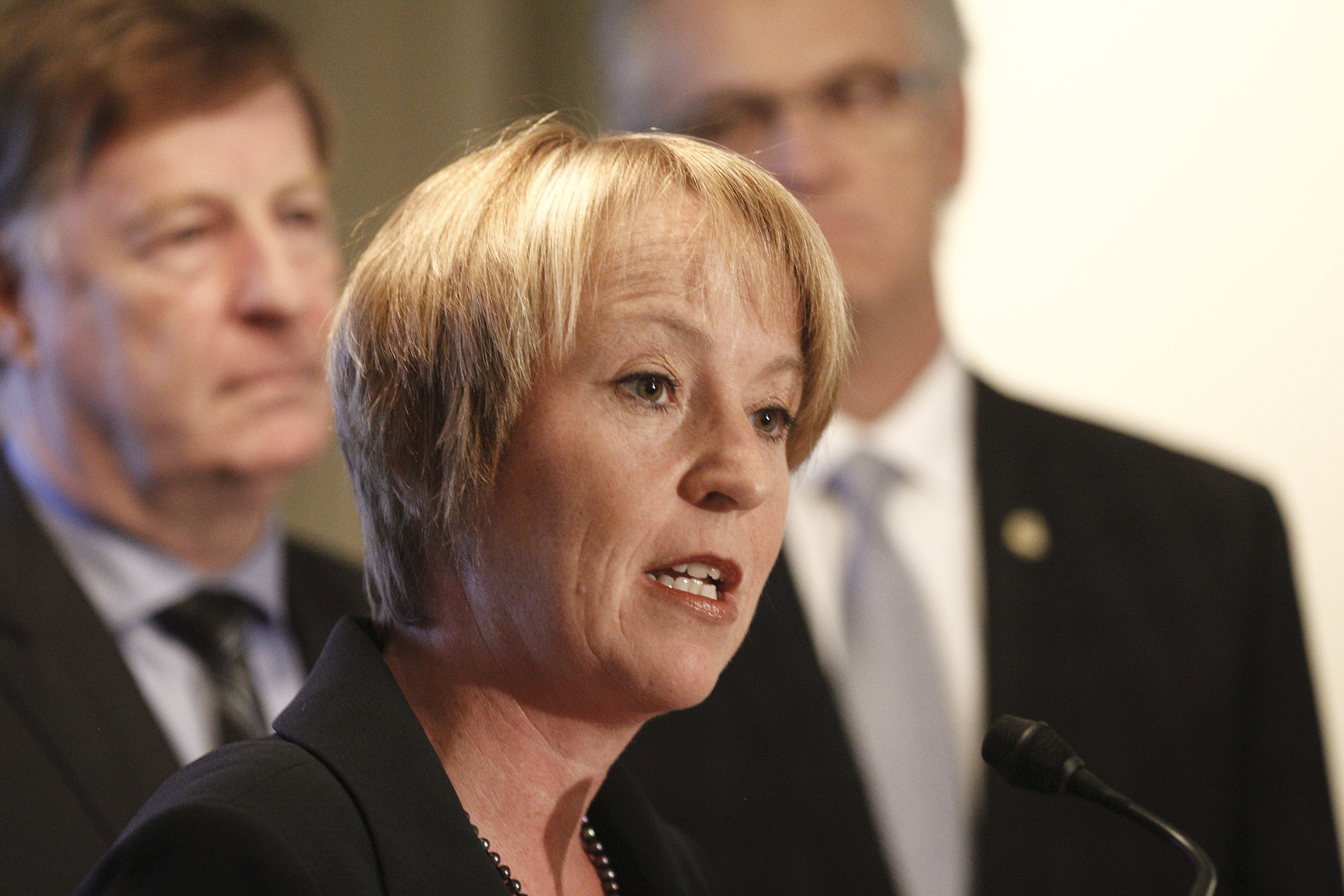 Montréal, Longueuil, Laval et Westmount en Cour contre Postes Canada