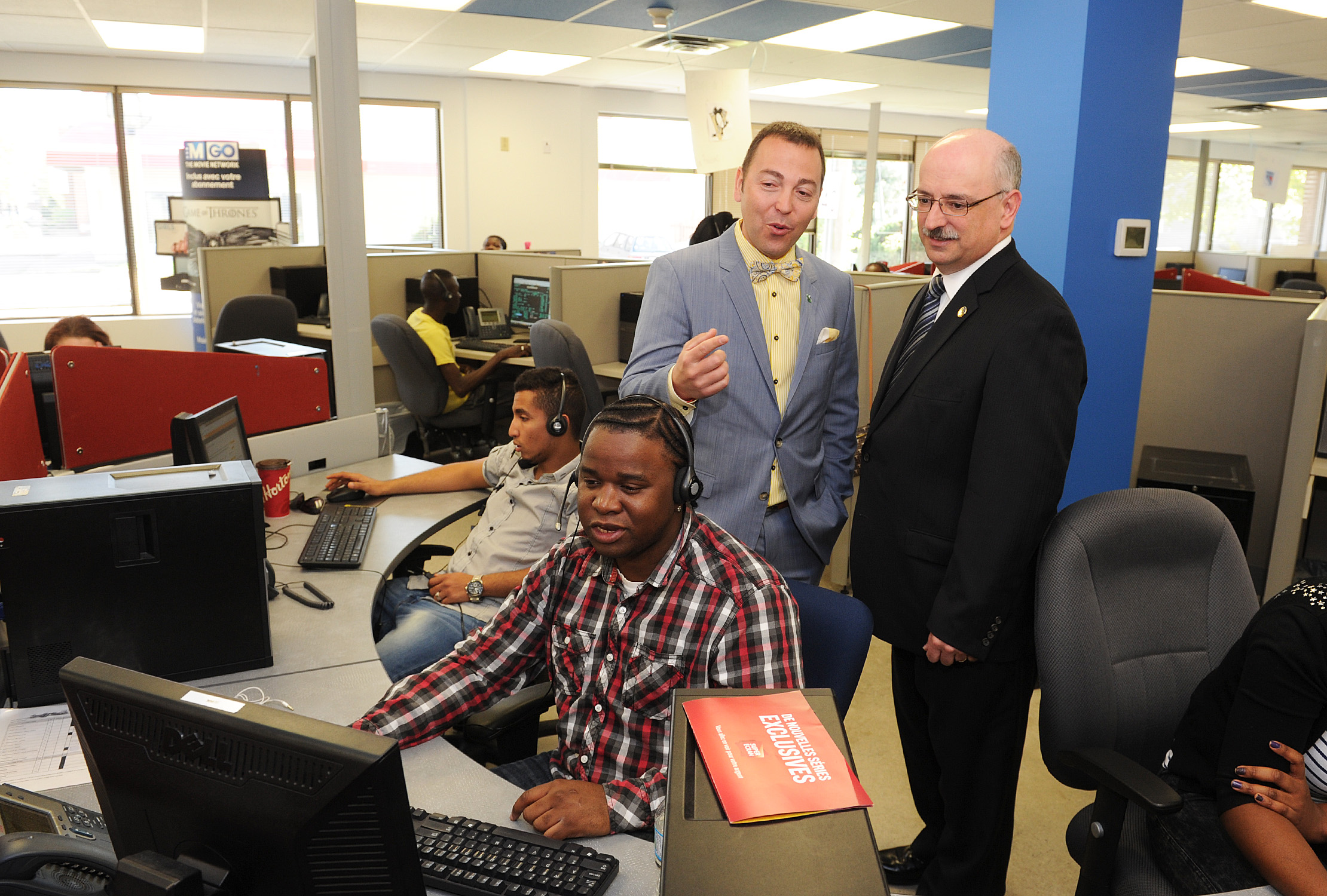 Symbiose centre contact client obtient un prêt de 800 000$