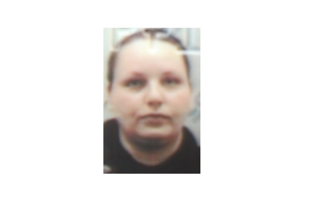 Recherchée pour fraudes et vol d&rsquo;identité