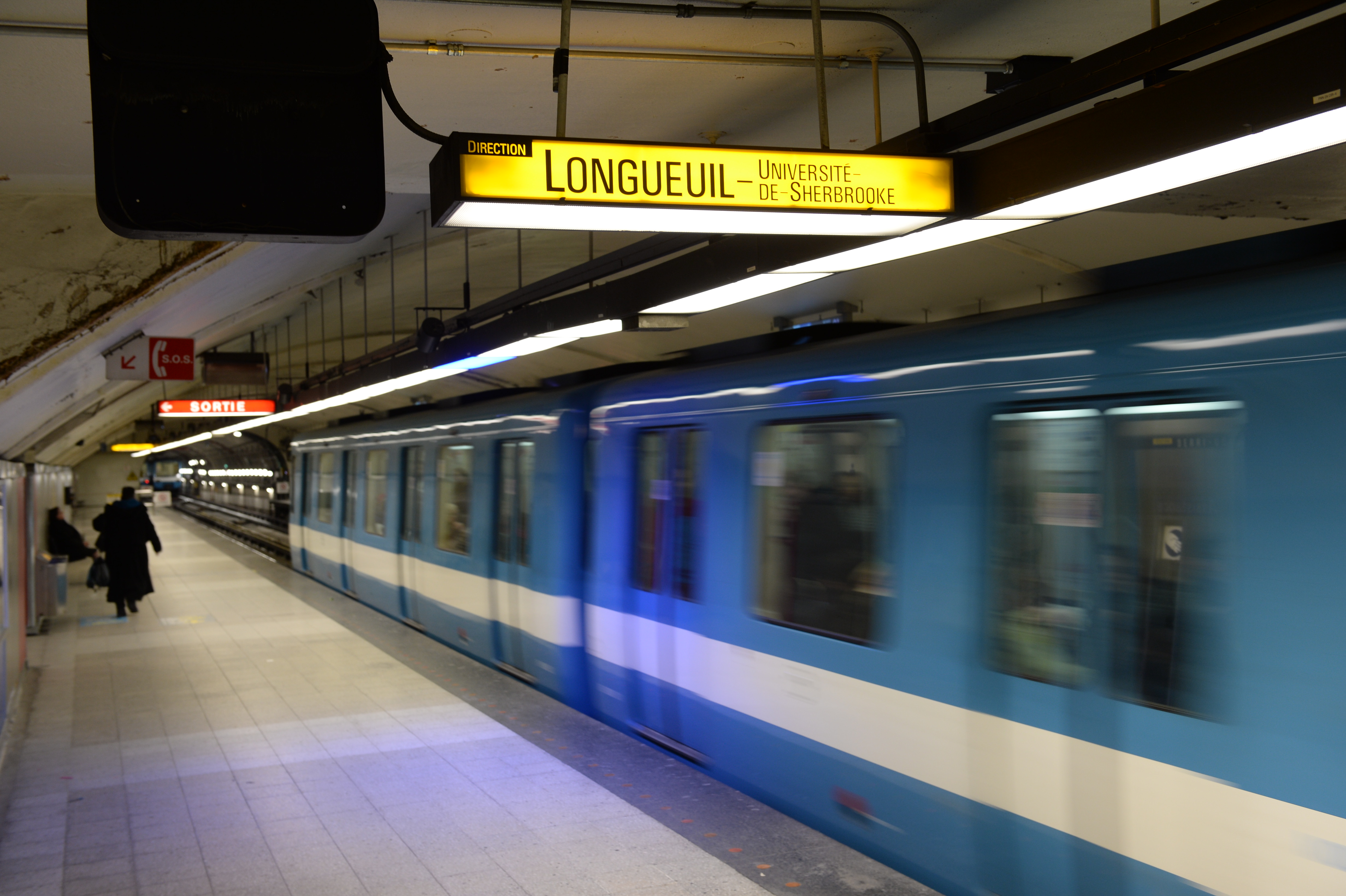 Le métro Longueuil en mauvais état