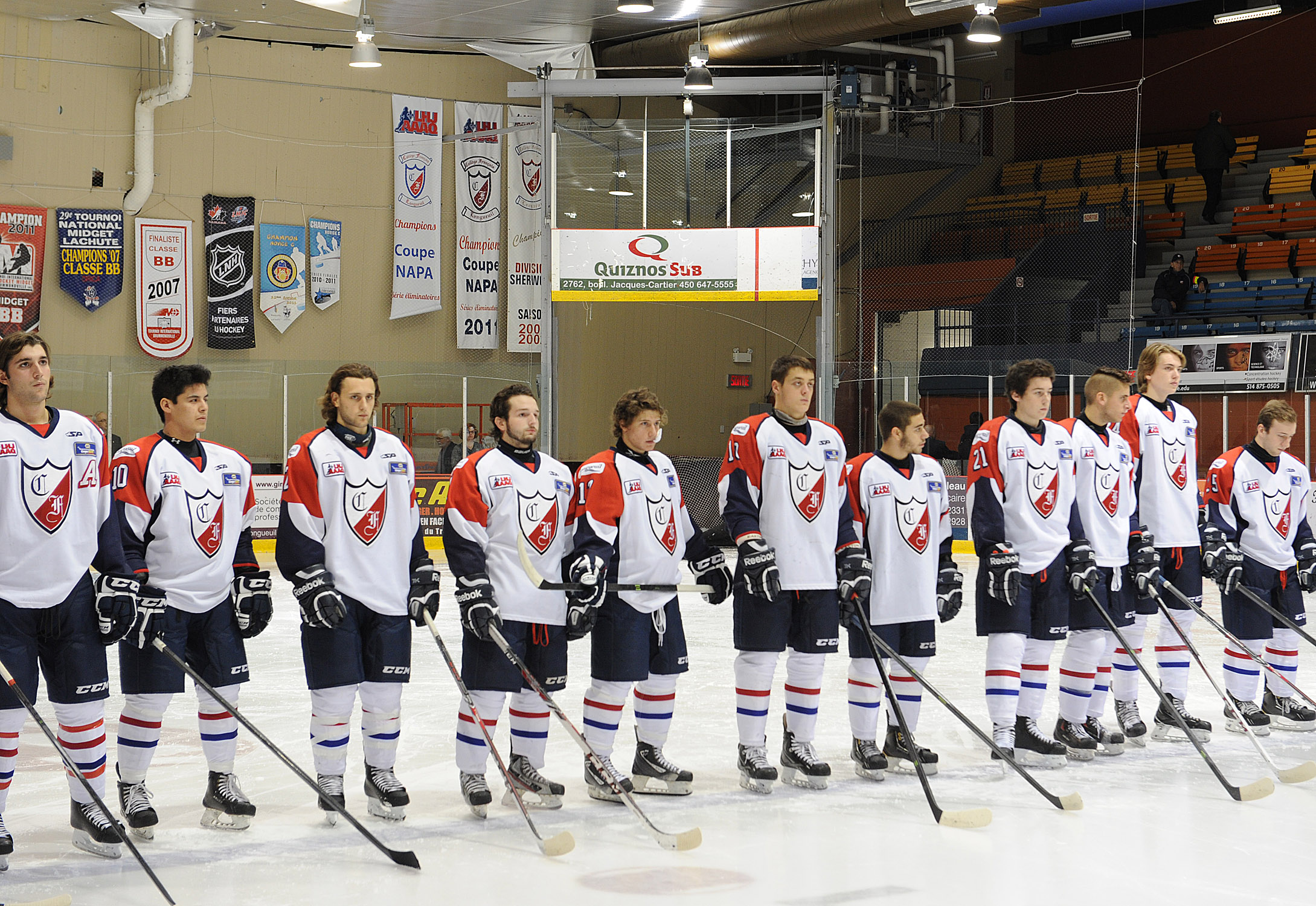 Le CF prend une sérieuse option sur la série