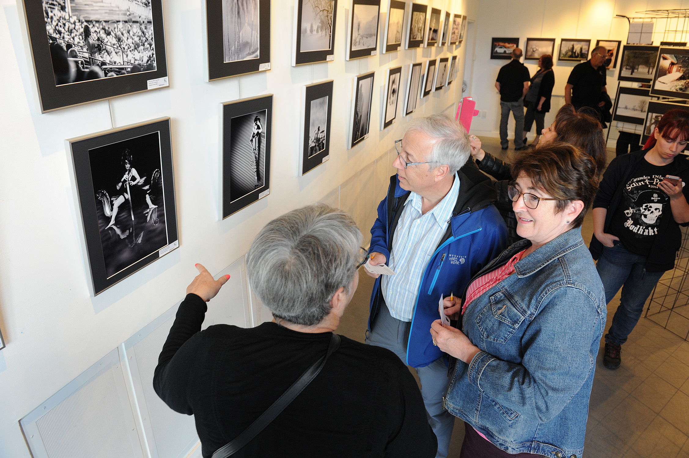Regard sur une centaine d&rsquo;œuvres du Club de photographie L’Oeil qui voit
