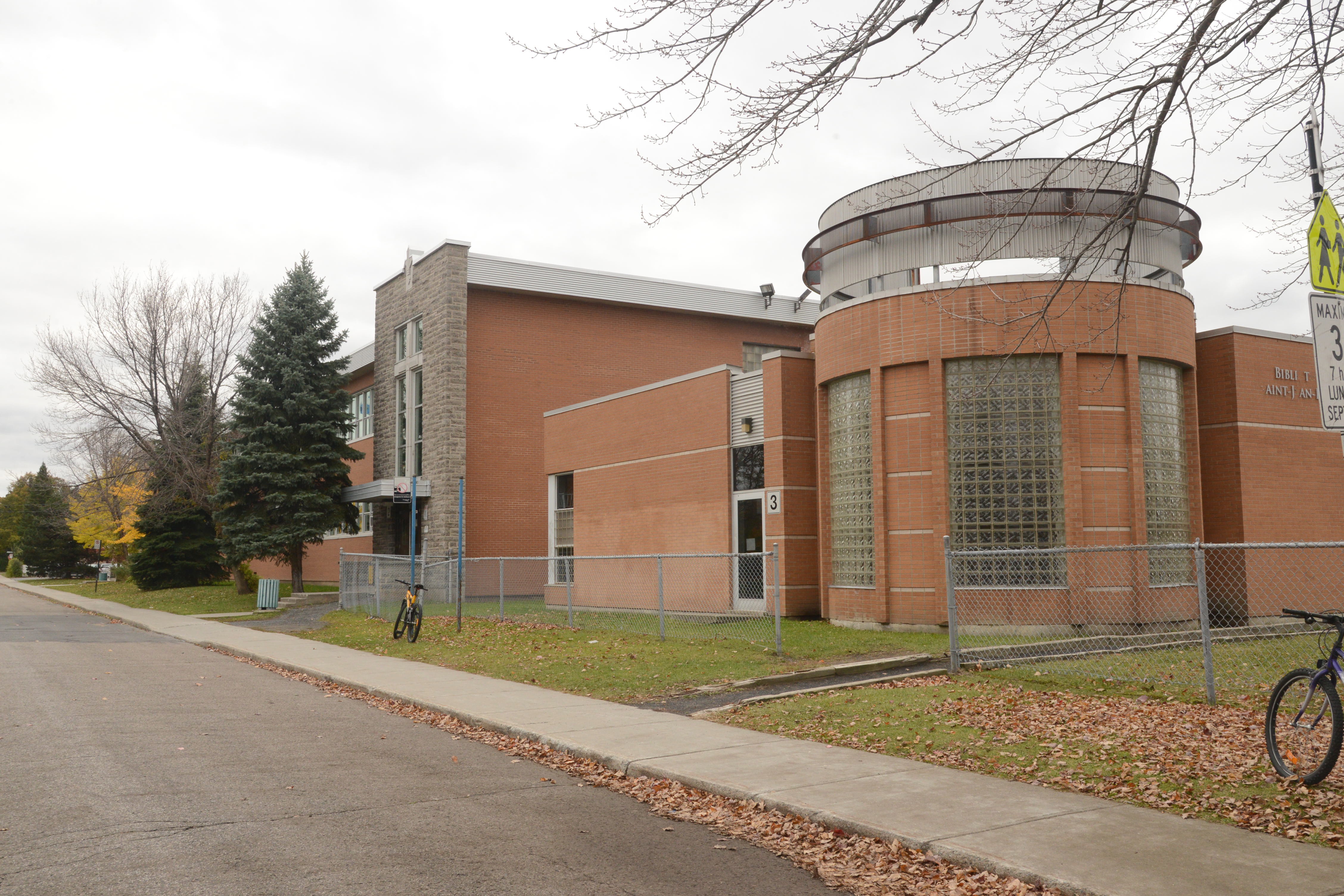 Neuf projets éducatifs de la Commission scolaire Marie-Victorin recevront un financement gouvernemental