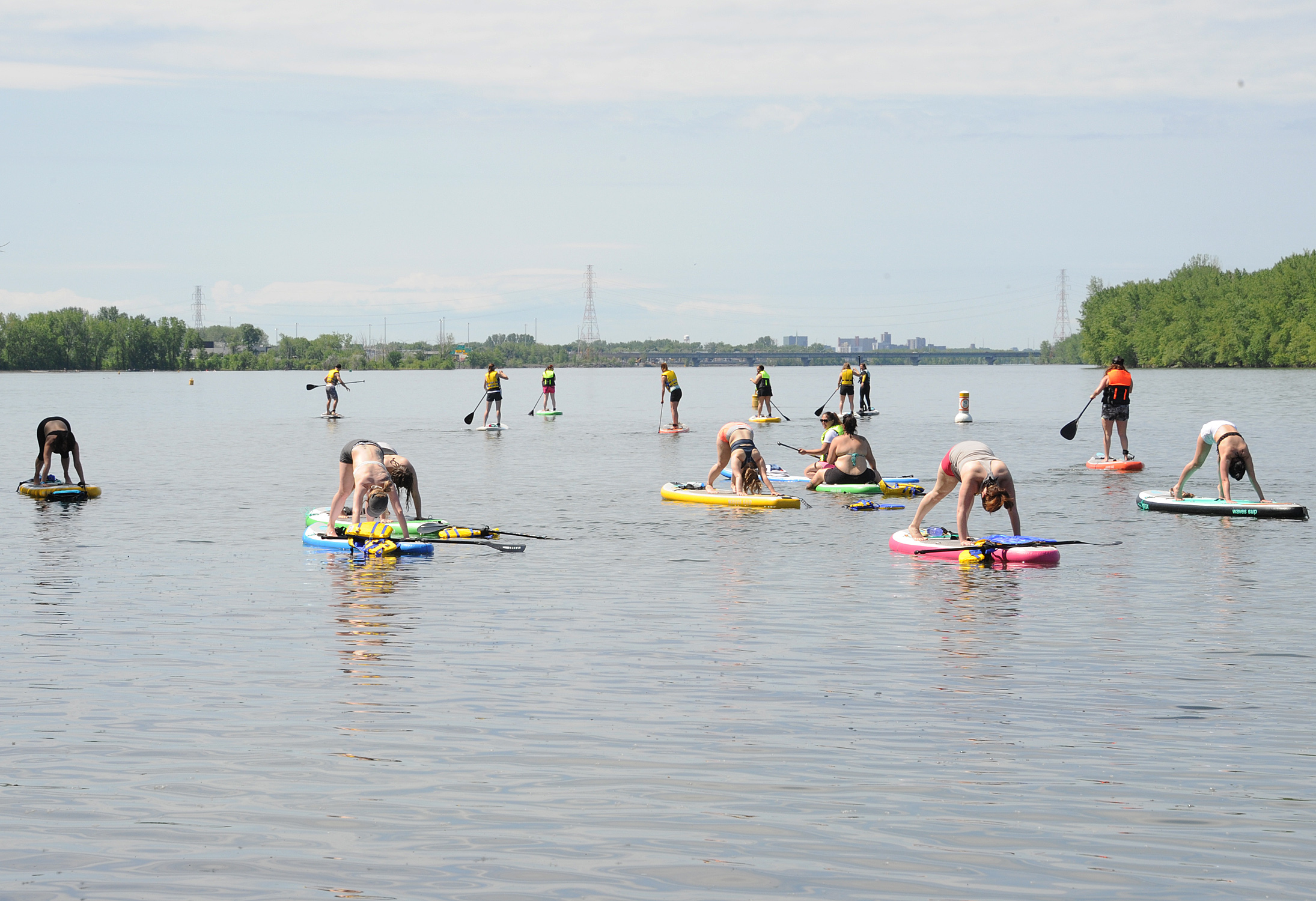 Fitness sur planche: une nouvelle façon de s&rsquo;entraîner avec le SUP