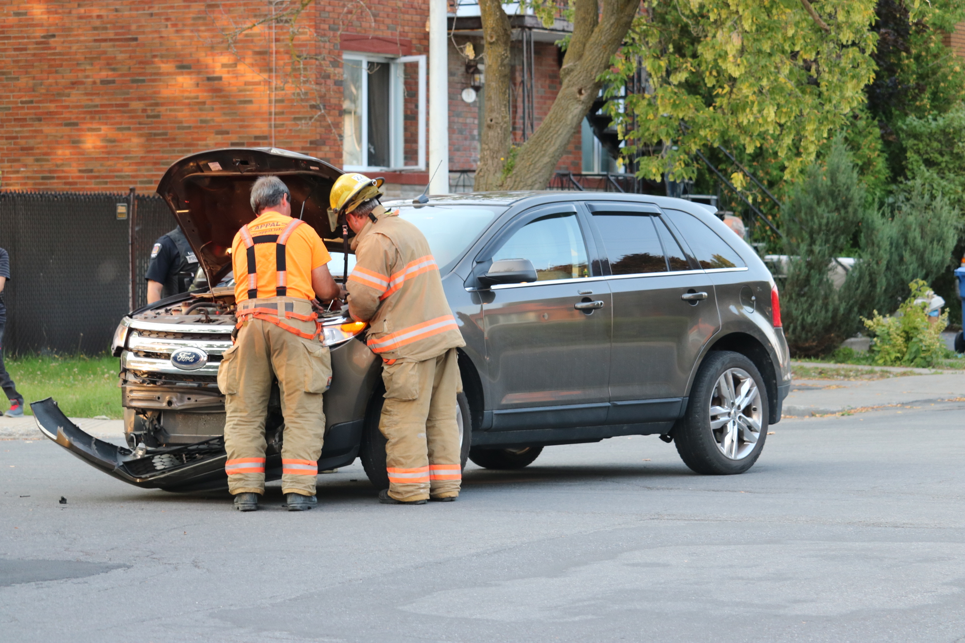 Collision entre deux véhicules à Longueuil