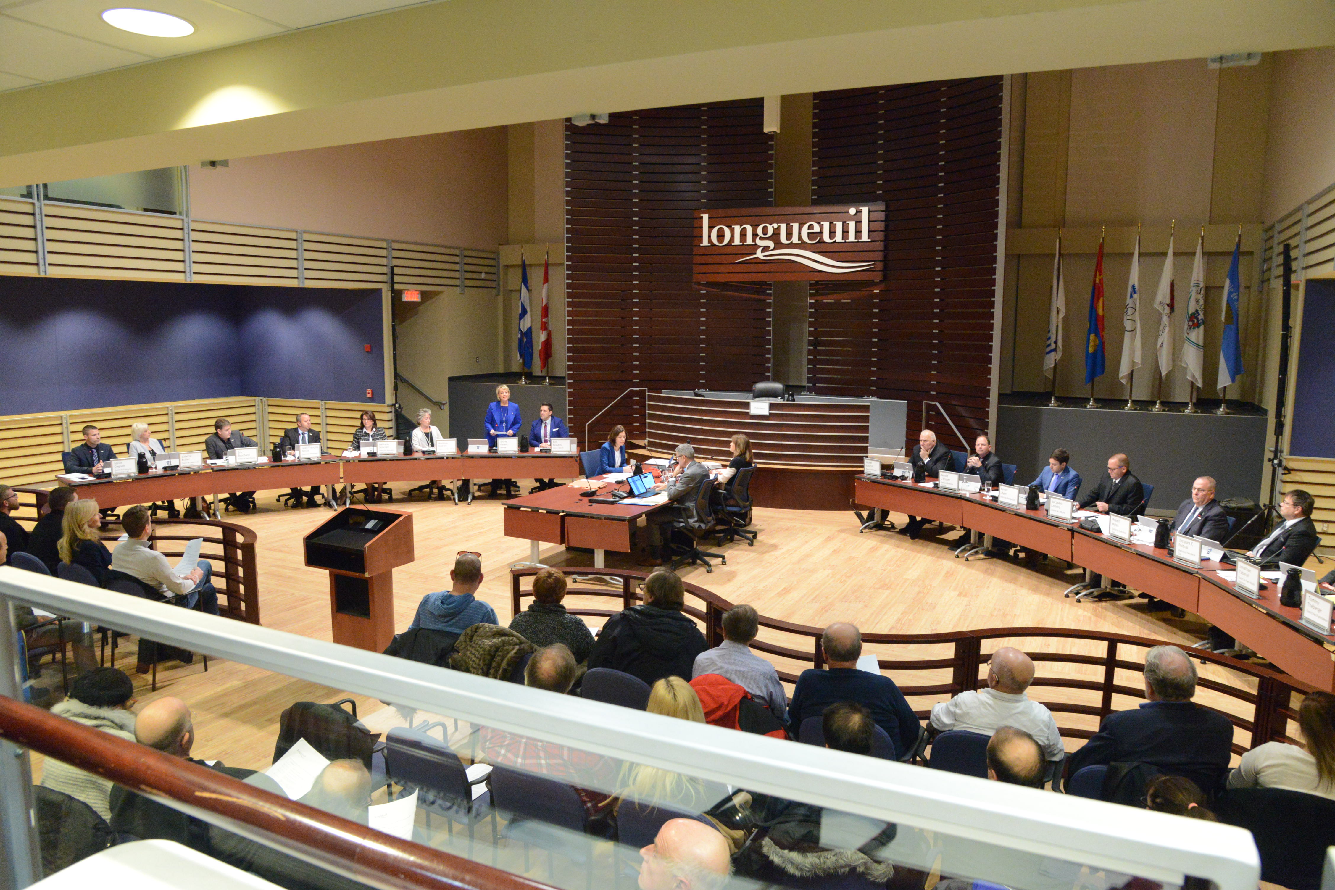 Conseil de Longueuil: quelques flèches avant les vacances