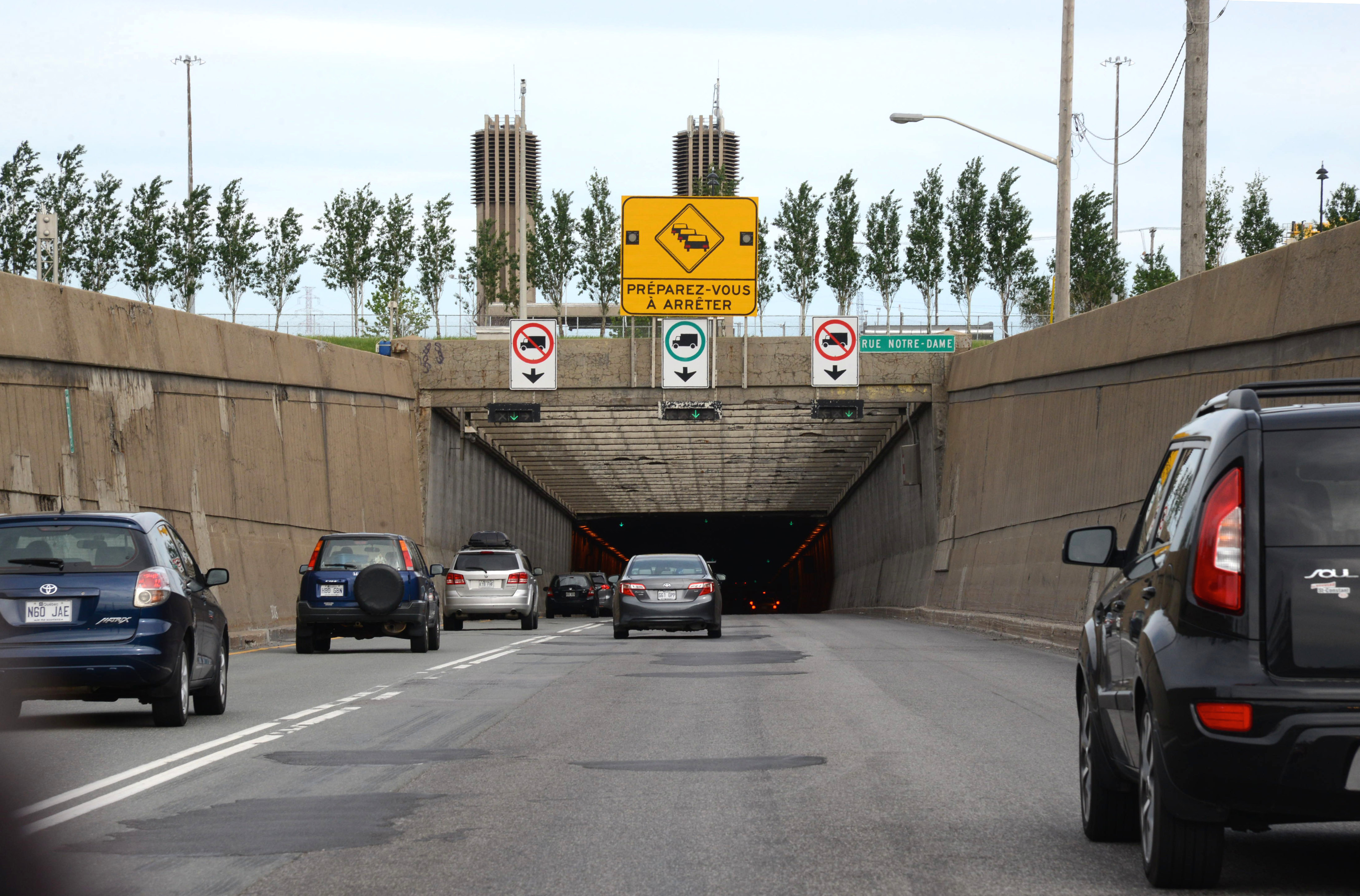 Pont-tunnel: important projet de rétablissement de l’enrochement de protection