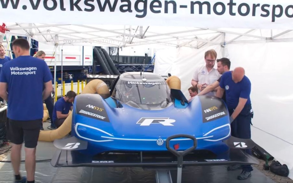 Nouveau record sur le Nürburgring pour le prototype électrique de Volkswagen