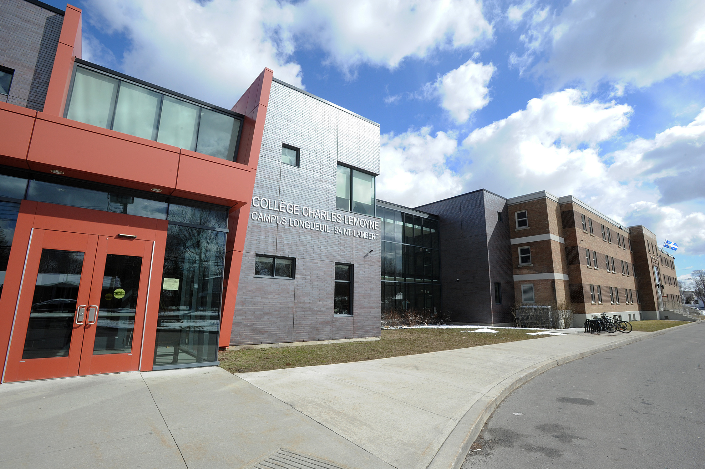 Le Collège Charles-Lemoyne et l’Académie internationale ouvrent leurs portes aux futurs élèves