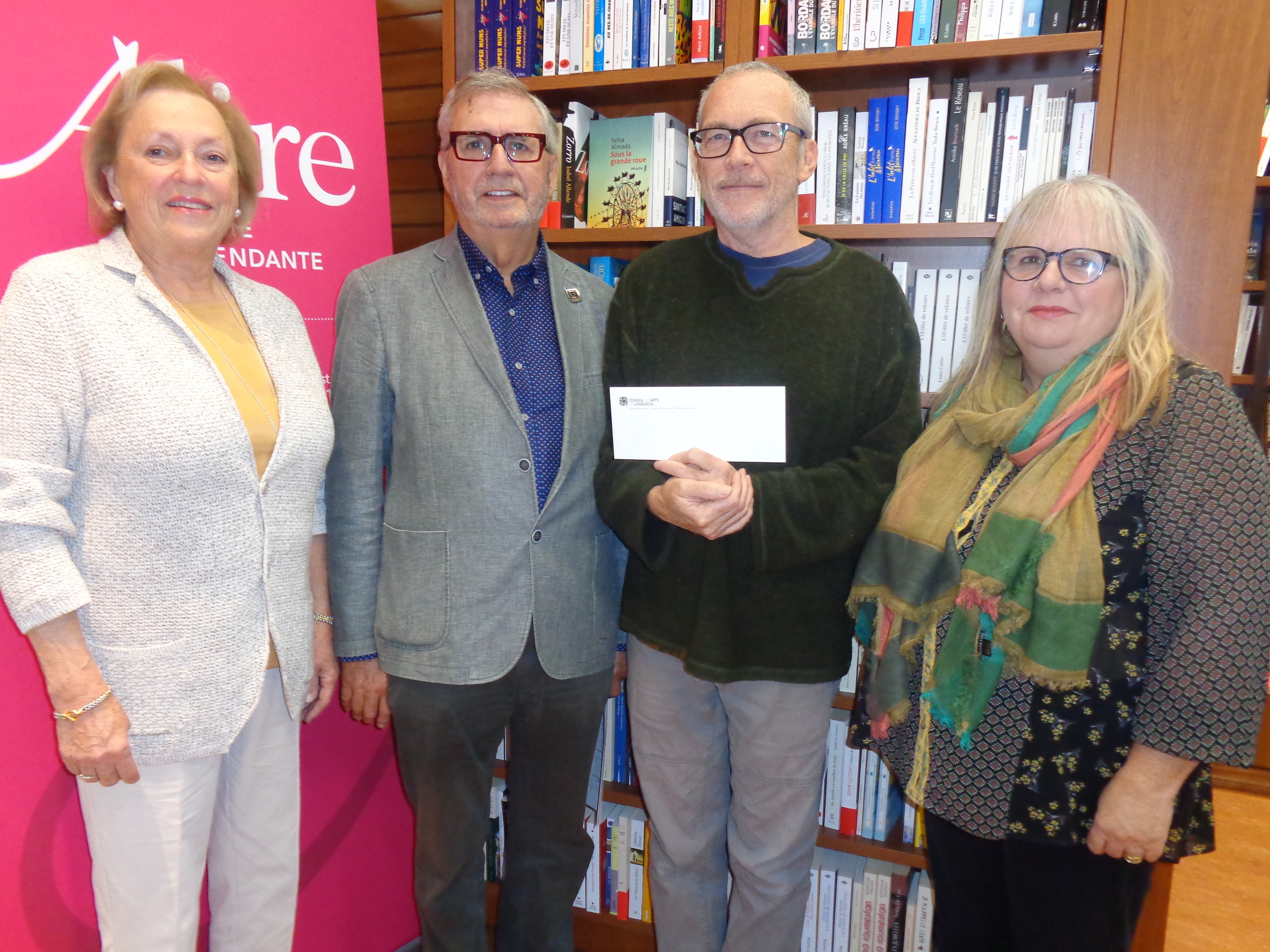 Robert Davidts obtient la bourse Résidence de création librairie Alire 2019