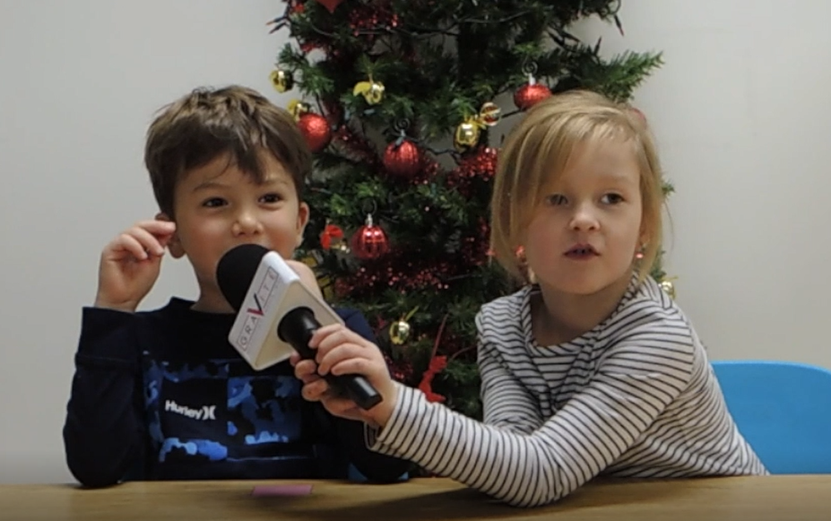 Segment vidéo mignon: Noël vu par les tout-petits