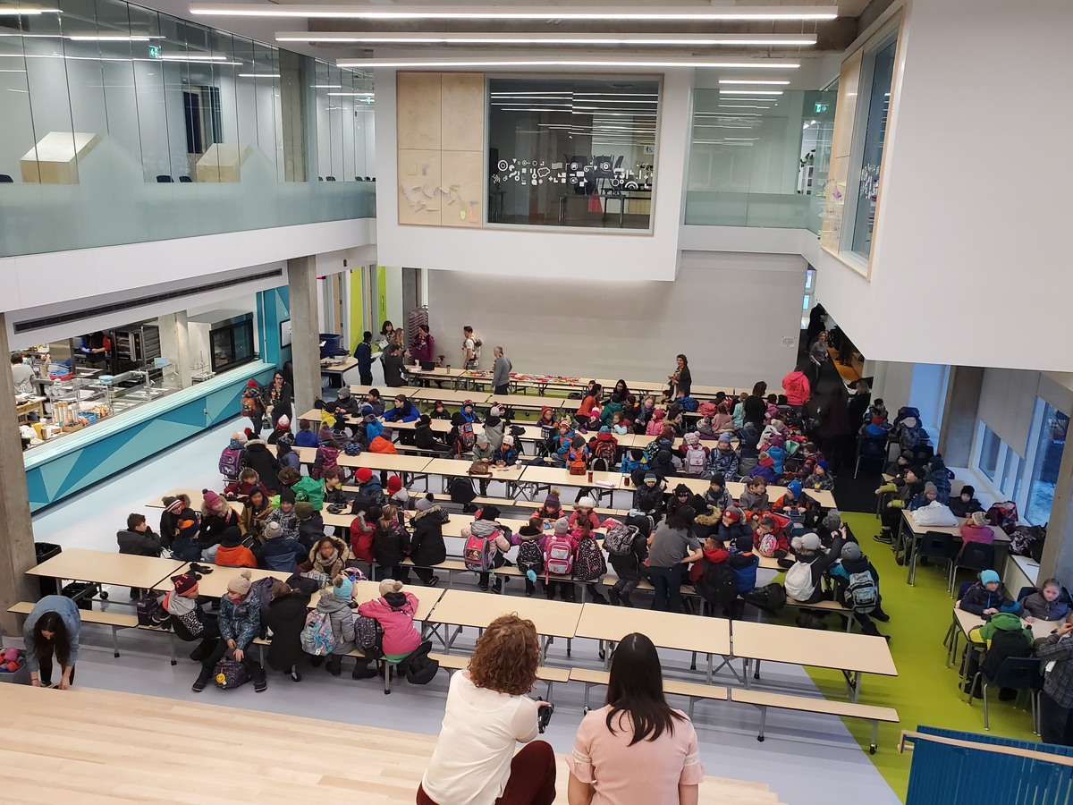 Retour en classe dans un nouveau bâtiment pour les élèves des écoles Tourterelle et de l’Agora
