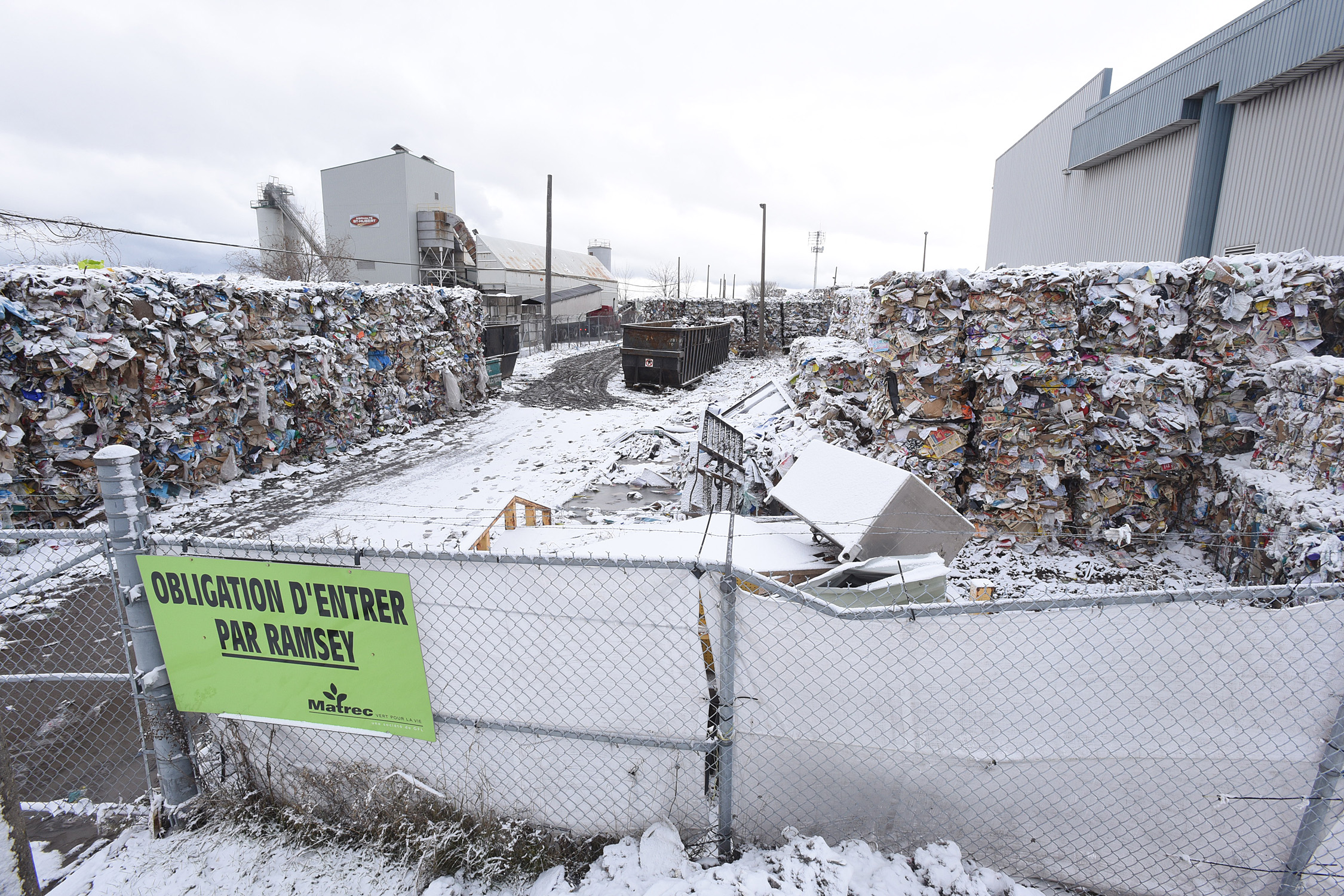 Menace de fermeture de centres de tri: la collecte de l’agglomération de Longueuil pourrait être affectée