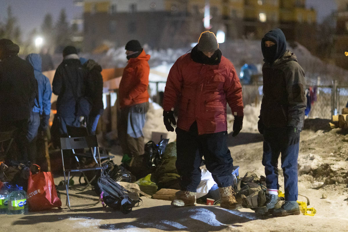 Injonction: les manifestants toujours présents à Saint-Lambert