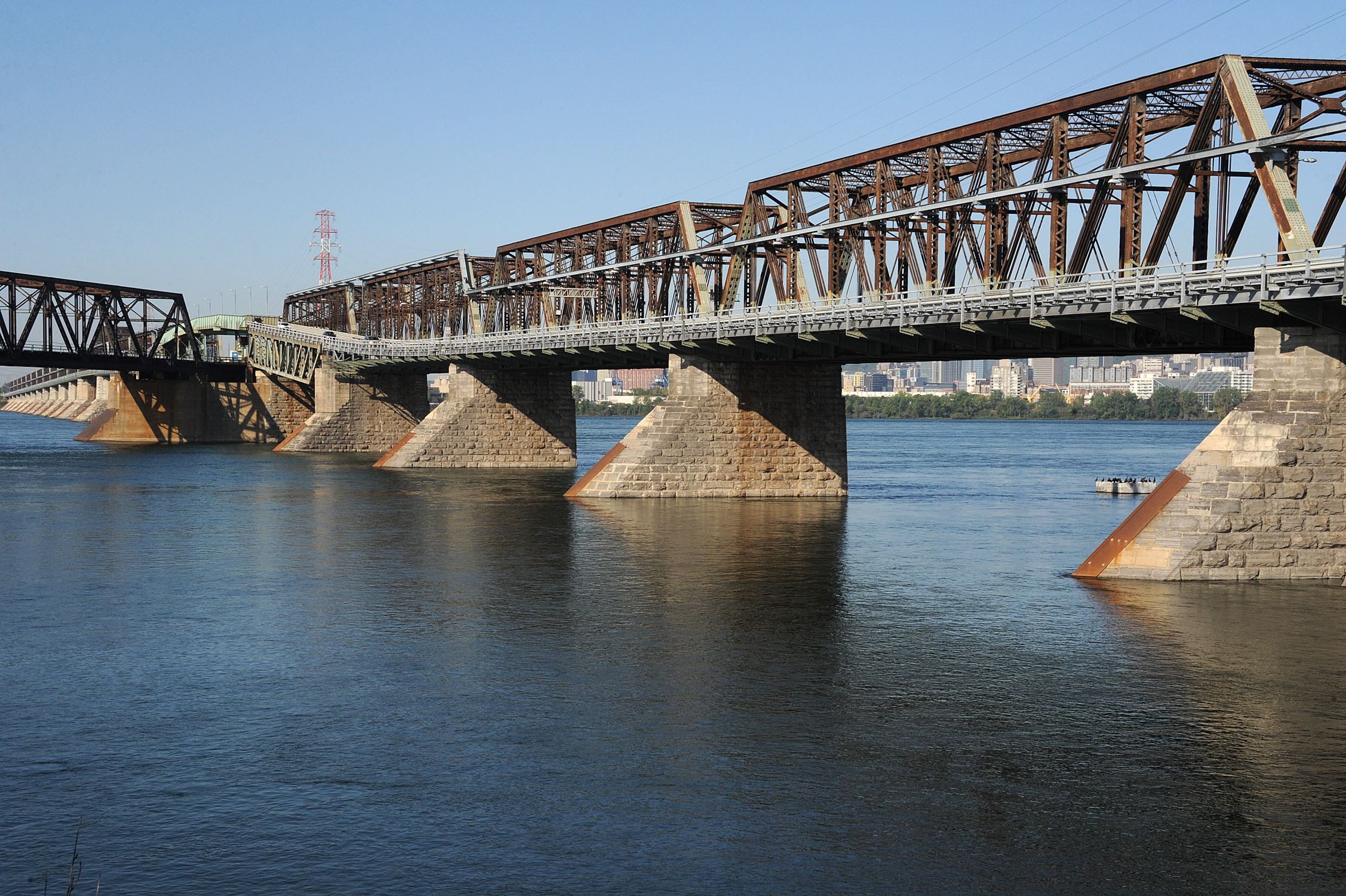 Les travaux de maintenance se poursuivent au pont Victoria