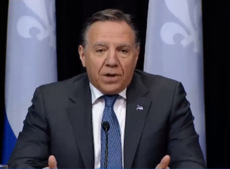 Pandémie: «une grande défaite et une grande victoire», affirme François Legault