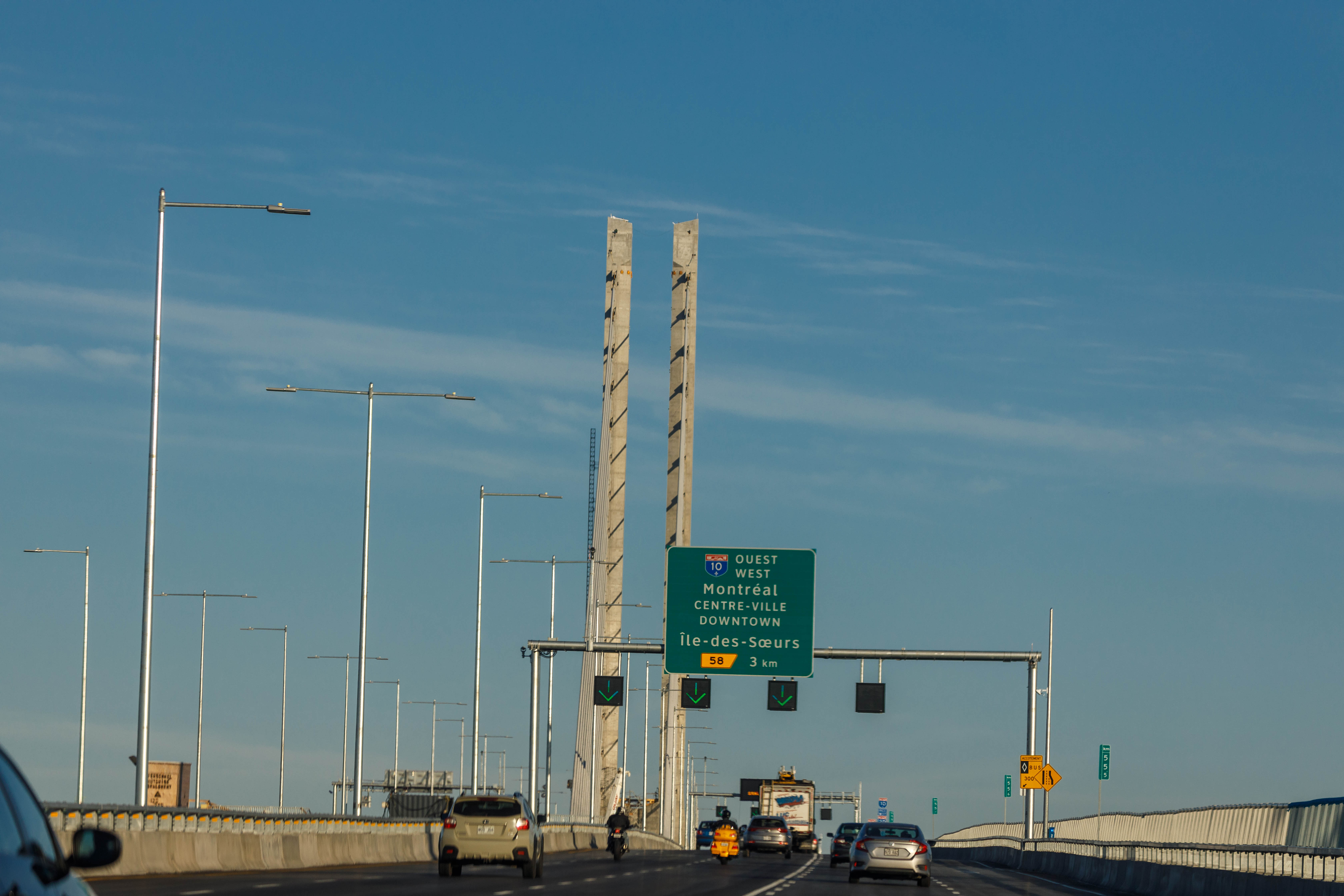 REM: entrave sur une voie du pont Samuel-De Champlain au moins pour l’été