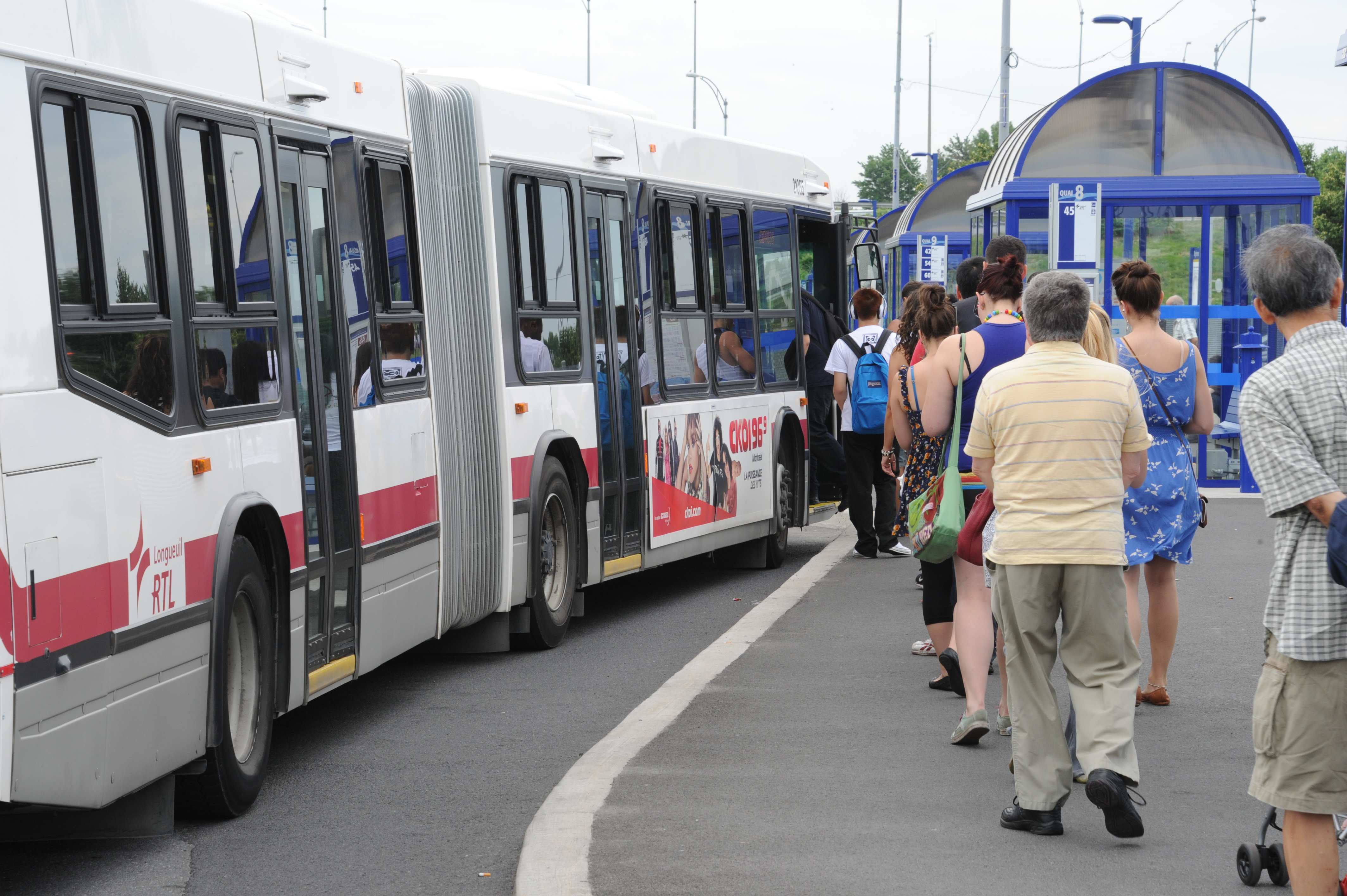 Une seule grille tarifaire des transports en commun : une carte mensuelle 50 % plus cher pour certains