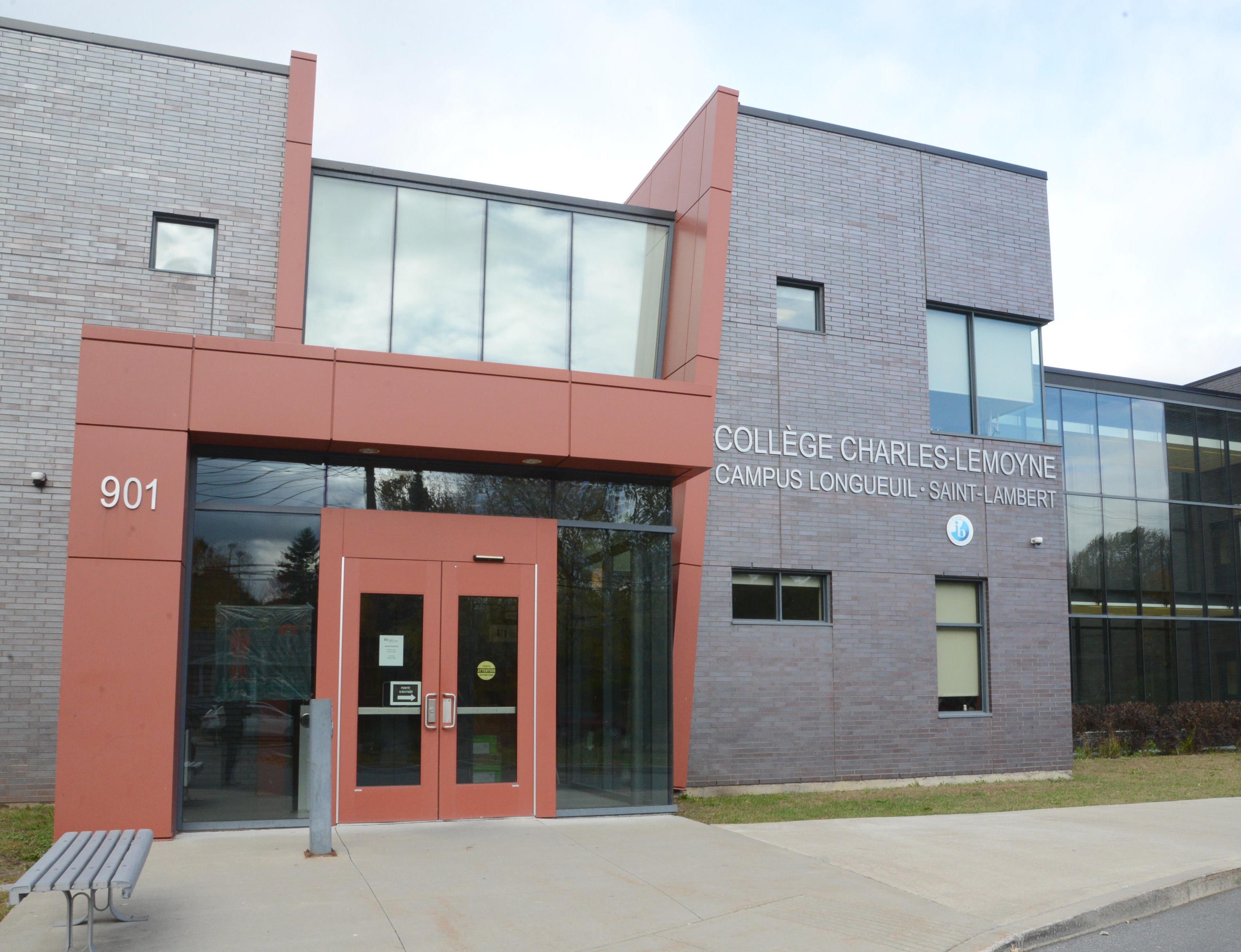 Image illustrant l'article: Des élèves et enseignants du Collège Charles-Lemoyne atteints de la COVID-19