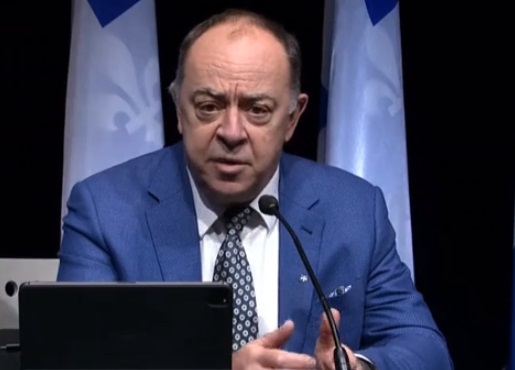 La vaccination contre la COVID-19 s’ouvre aux adolescents de 12 à 17 ans