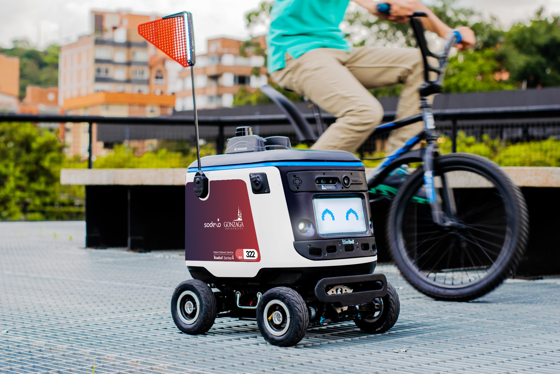 Kiwibot livre la nourriture sur les campus universitaires américains