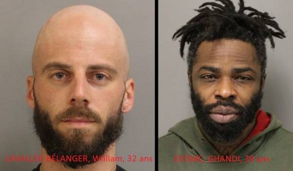 Ce chien aime bien les câlins!