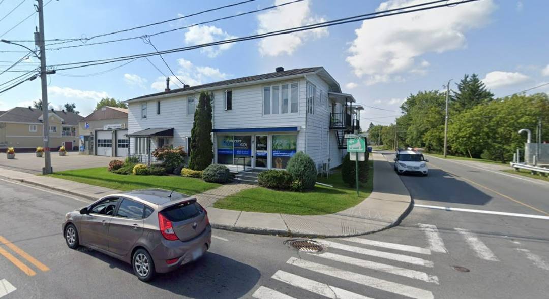 Tailler sa haie de cèdres