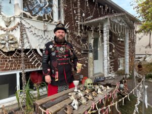 Maison hantée à Saint-Hubert : joindre l’utile à l’effroyable