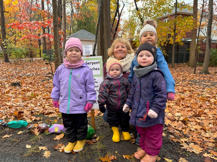 Serpent de plus de 1070 roches : la créativité d’un quartier à l’honneur à Longueuil