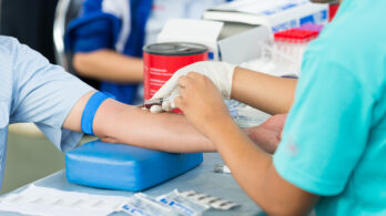 Prélèvements de plasma : Héma-Québec à la recherche de donneurs