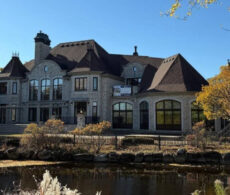 Transaction la plus élevée de 2025 : une maison vendue 3,3 M$ à Longueuil