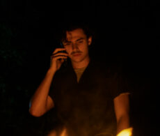 Henri Picard dans Ayer’s Cliff : premier bain dans la comédie