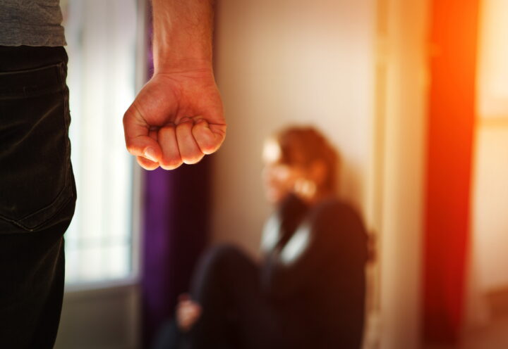 Menaces, coups, violences : les drapeaux rouges rappelés par Carrefour pour Elle