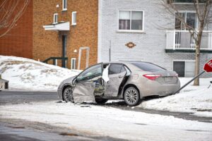 Longueuil : violente collision à Saint-Hubert