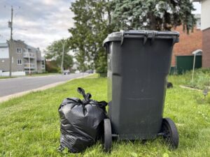 Saint-Lambert : la collecte de déchet de retour aux deux semaines l’été