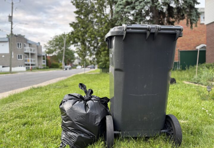 Saint-Lambert : la collecte de déchet de retour aux deux semaines l’été