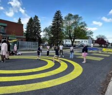 Première en Montérégie : une rue-école permanente à Longueuil