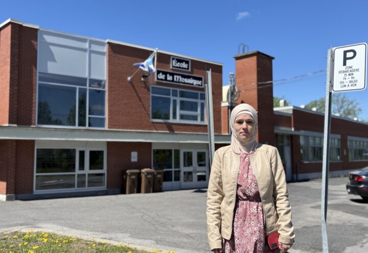 Signes religieux à l’école : après 10 ans de bénévolat, elle n’est plus la bienvenue