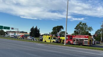 Longueuil : un piéton happé par un autobus est dans un état critique