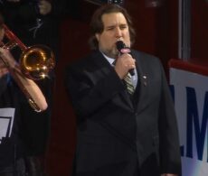 Enseignant en musique : Alexandre Sylvestre, de l’opéra à l’hymne national au Centre Bell