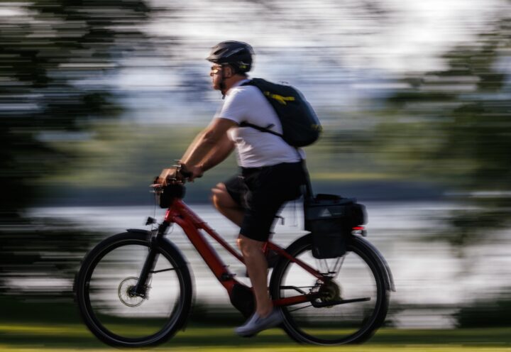 Six lieux où pédaler cet été