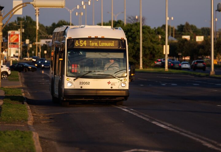 BUS+ : «On va le voir avant de le croire»