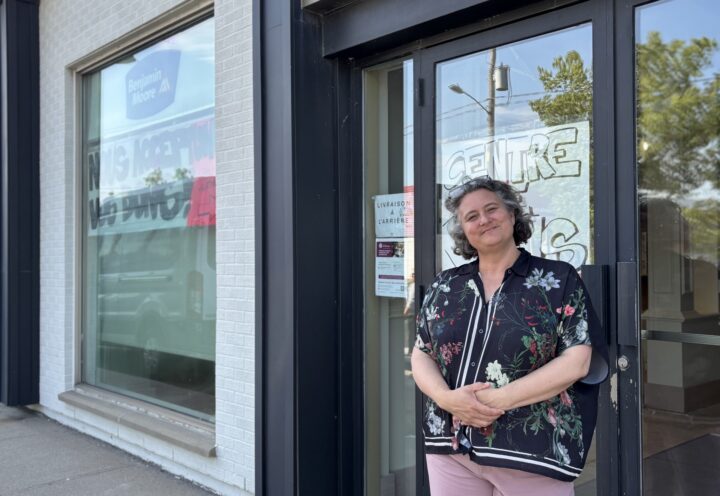Longueuil : une nouvelle friperie pour financer l&rsquo;accompagnement aux aînés seuls